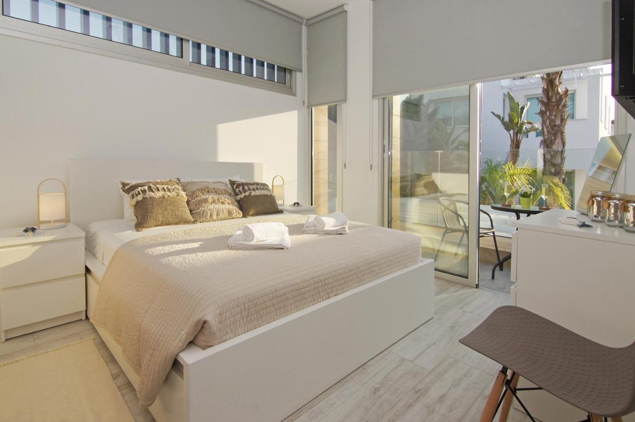 Villa Lily Протарас Екстер'єр фото