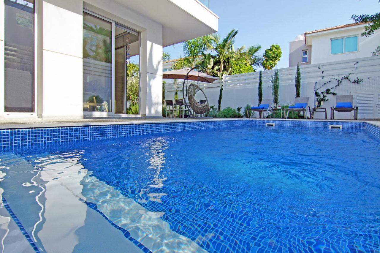 Villa Lily Протарас Екстер'єр фото
